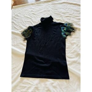 Lucidity Short Sleeve‎ Turtleneck And Peacock Feather Top | Sz. M | Chic Classic